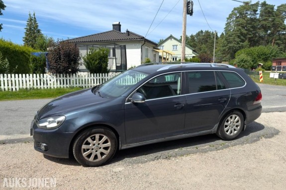 2010 Volkswagen Golf 1.6 TDI 105hk Automat, EU ok til 11.2027
