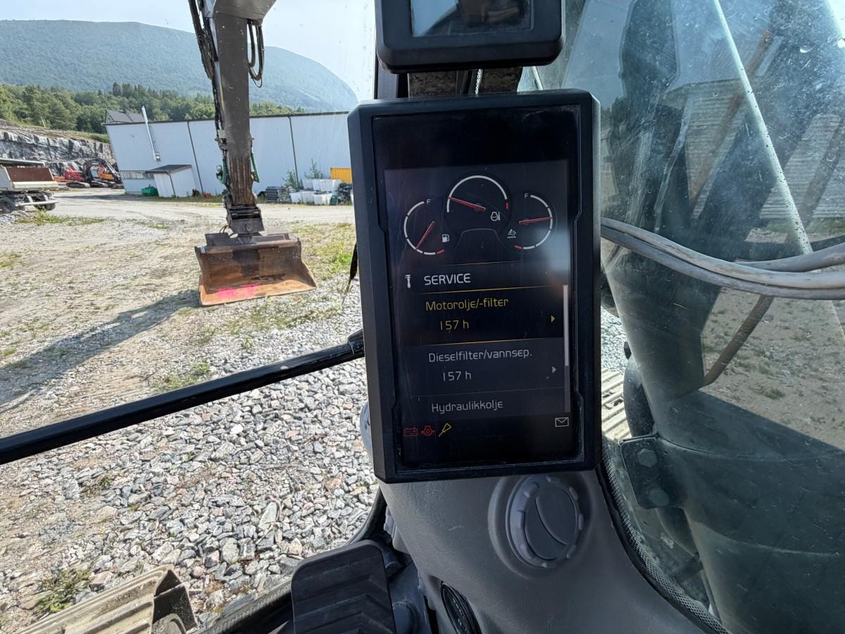 Volvo EC220E gravemaskin med Ilmeg/Montabert borerigg og Rotair kompressor- Maskinstyring - 2015 - 13447r