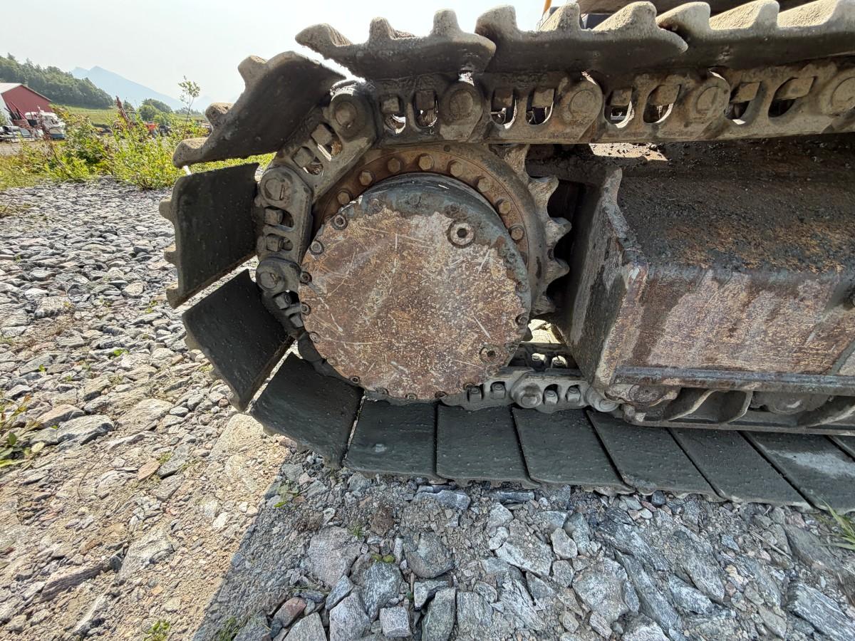 Volvo EC220E gravemaskin med Ilmeg/Montabert borerigg og Rotair kompressor- Maskinstyring - 2015 - 13447r