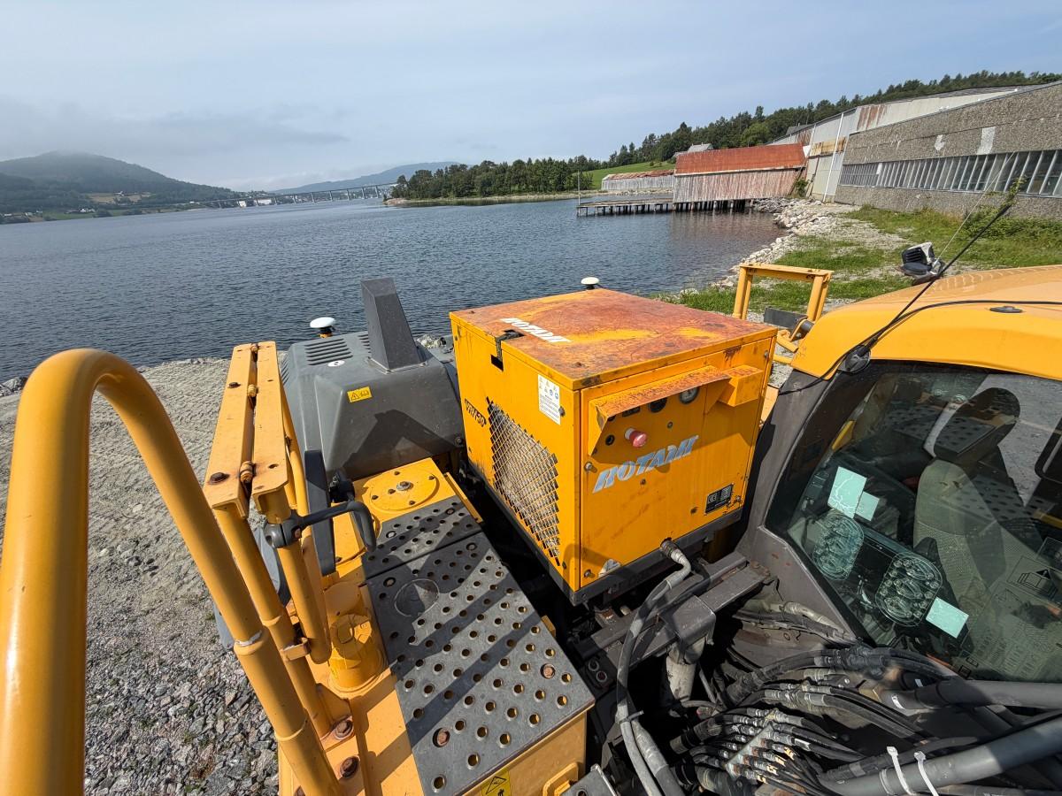 Volvo EC220E gravemaskin med Ilmeg/Montabert borerigg og Rotair kompressor- Maskinstyring - 2015 - 13447r