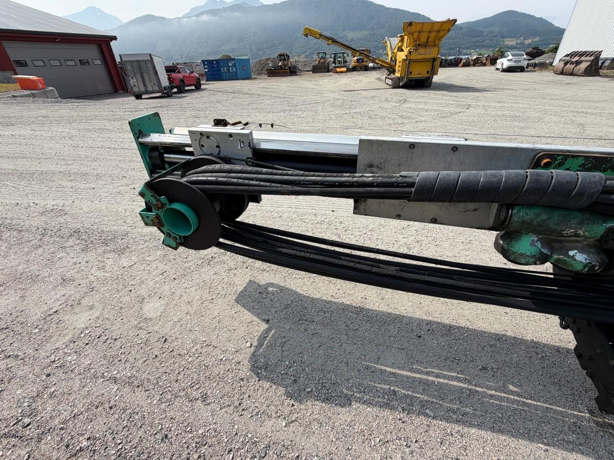 Volvo EC220E gravemaskin med Ilmeg/Montabert borerigg og Rotair kompressor- Maskinstyring - 2015 - 13447r