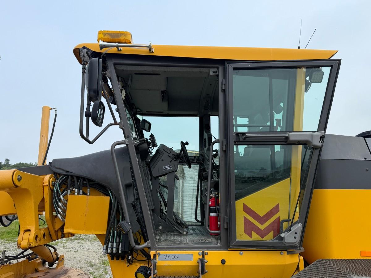 2013 Volvo G946B veihøvel med maskinstyring, frontskjær og midtblad