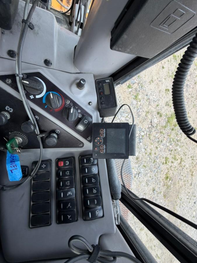 2013 Volvo G946B veihøvel med maskinstyring, frontskjær og midtblad