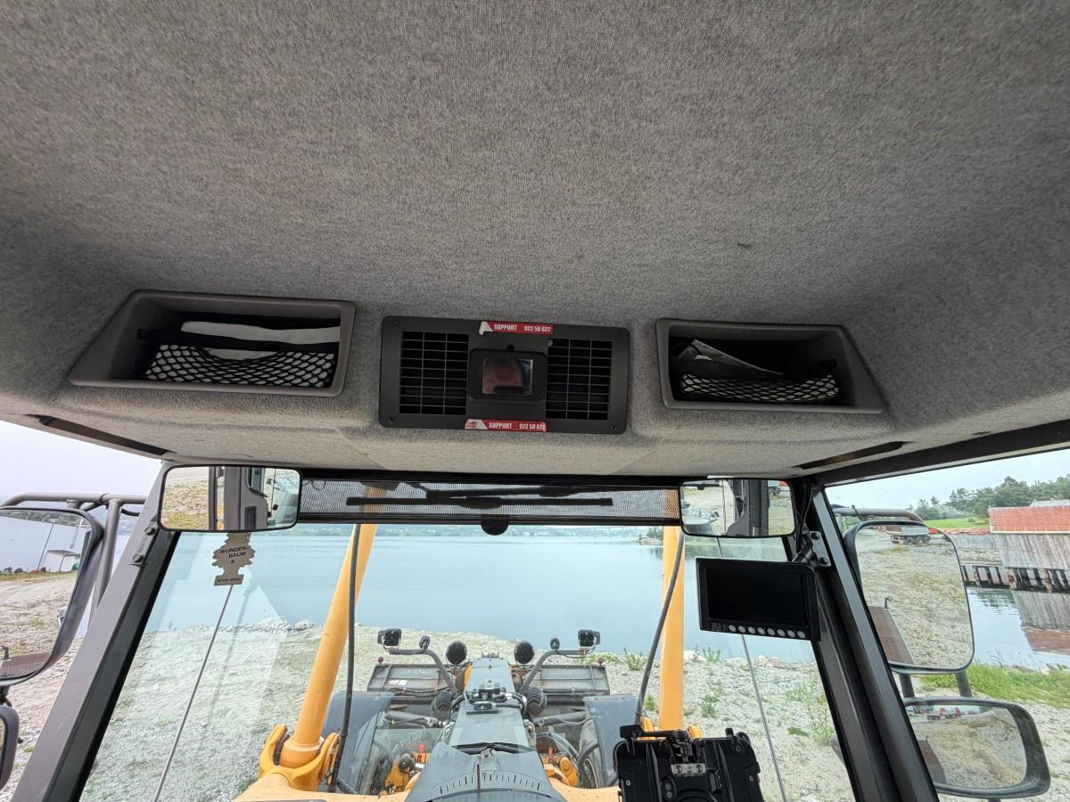 2013 Volvo G946B veihøvel med maskinstyring, frontskjær og midtblad