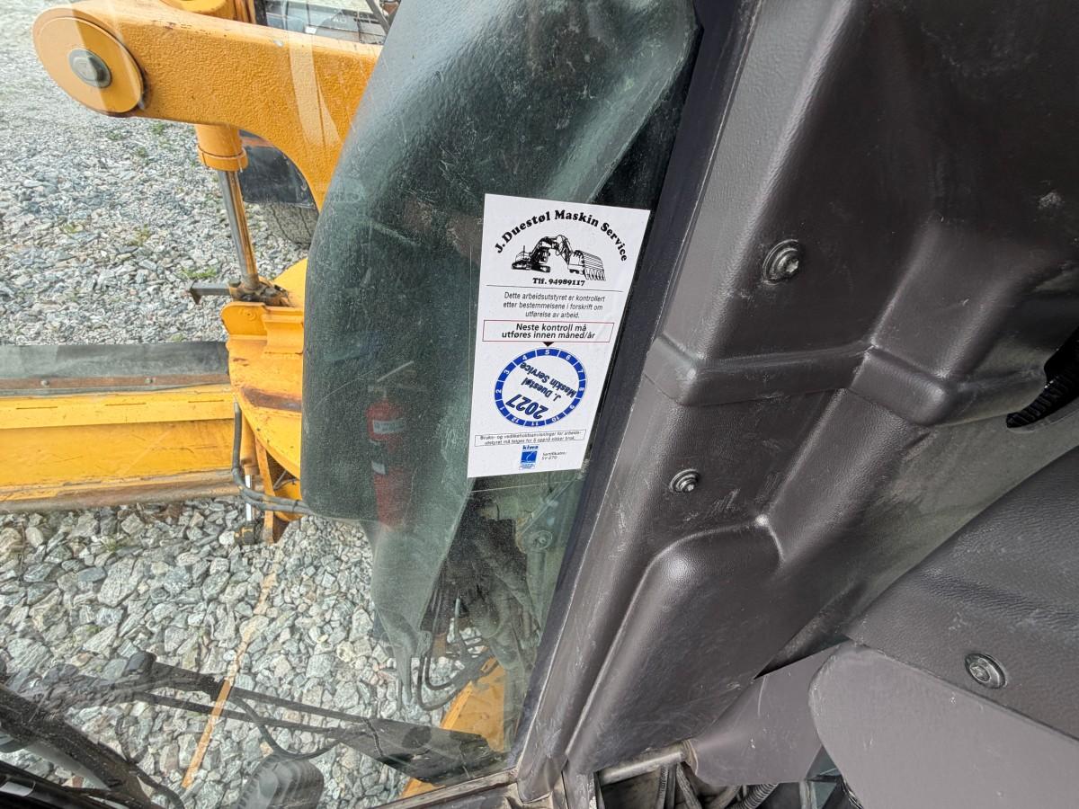 2013 Volvo G946B veihøvel med maskinstyring, frontskjær og midtblad