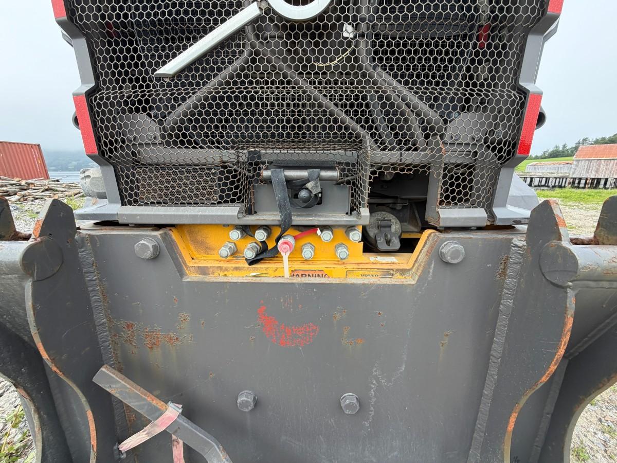2013 Volvo G946B veihøvel med maskinstyring, frontskjær og midtblad