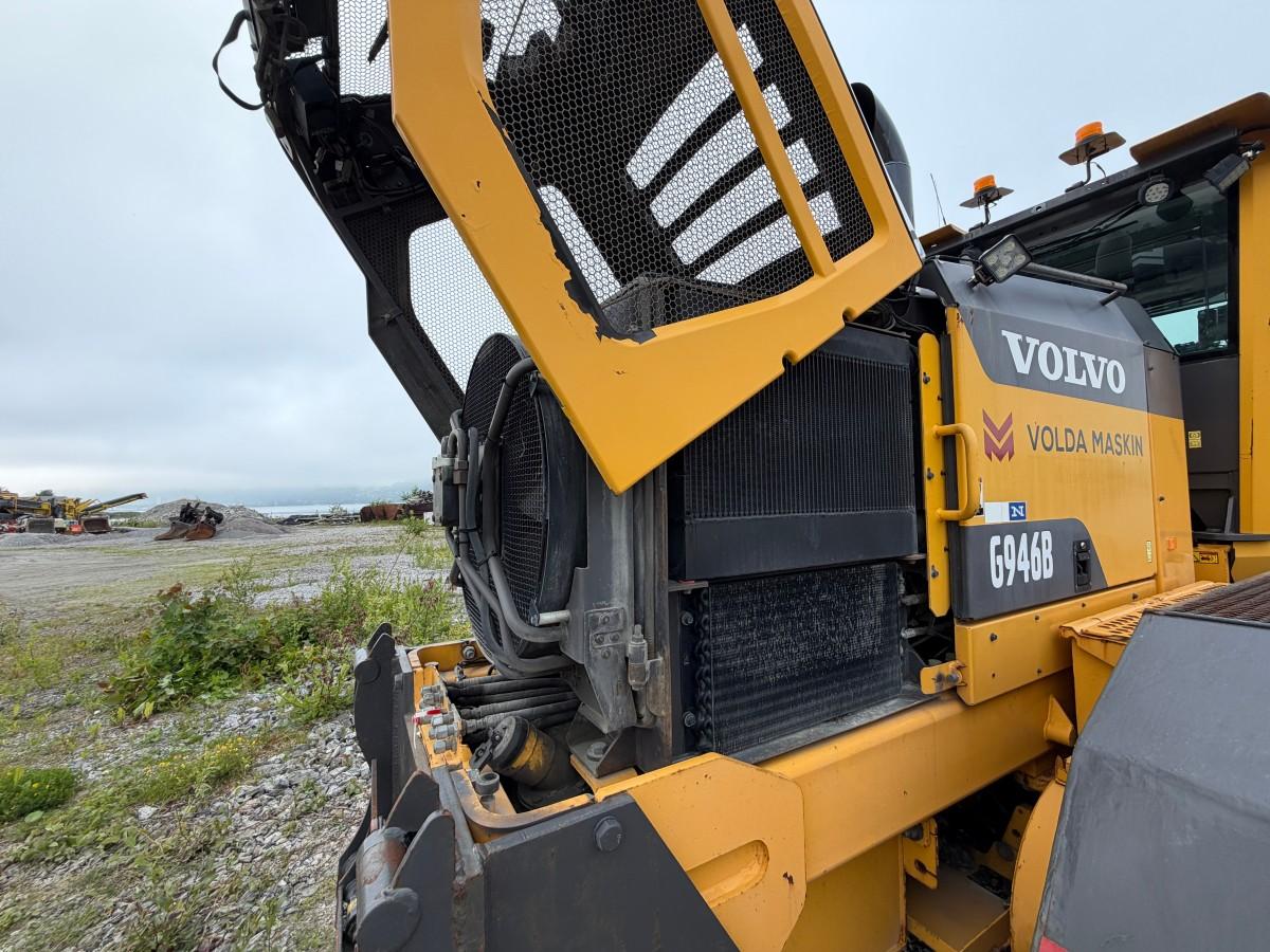 2013 Volvo G946B veihøvel med maskinstyring, frontskjær og midtblad