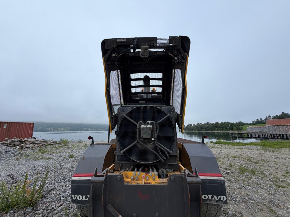 2013 Volvo G946B veihøvel med maskinstyring, frontskjær og midtblad