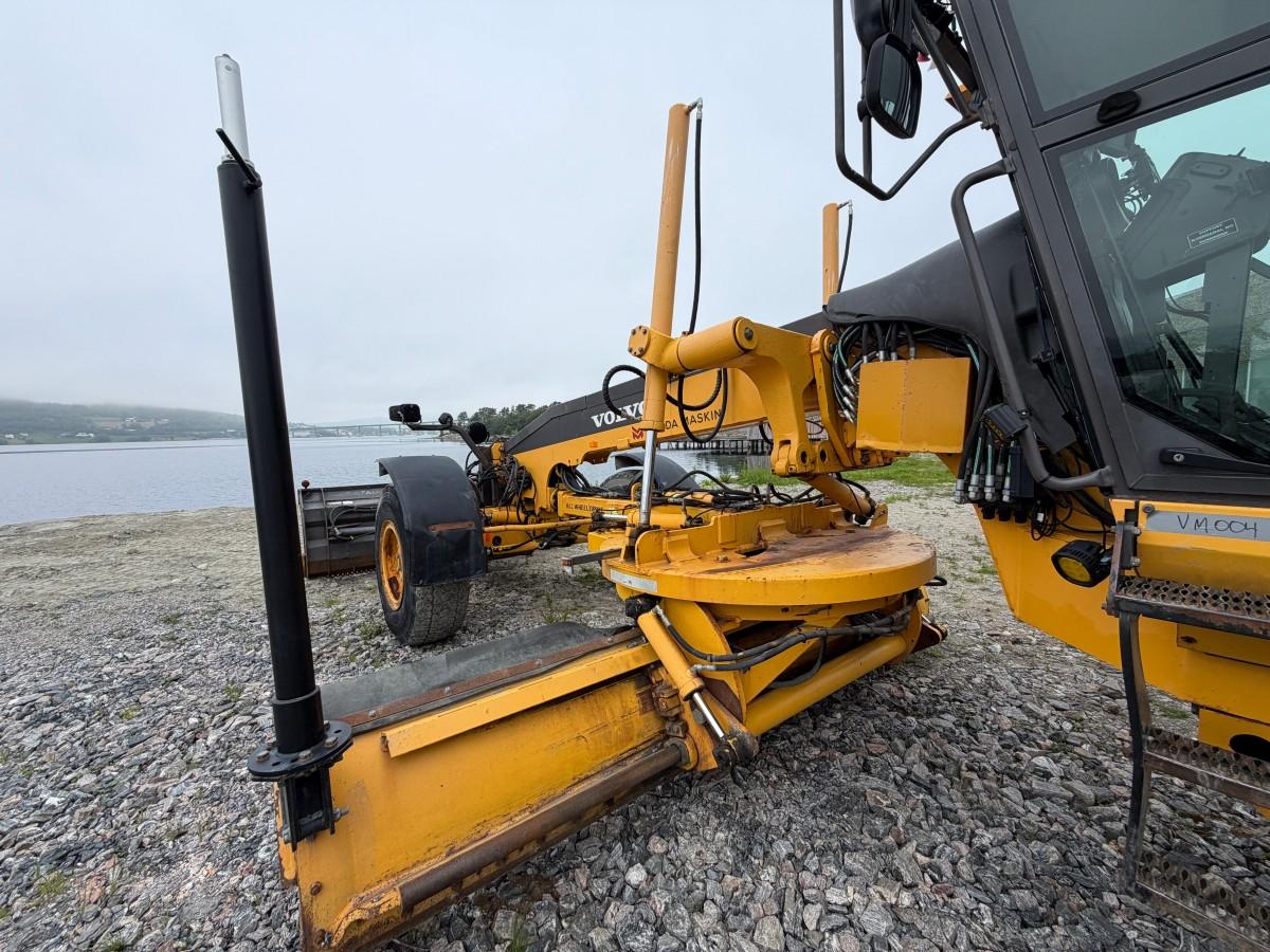 2013 Volvo G946B veihøvel med maskinstyring, frontskjær og midtblad
