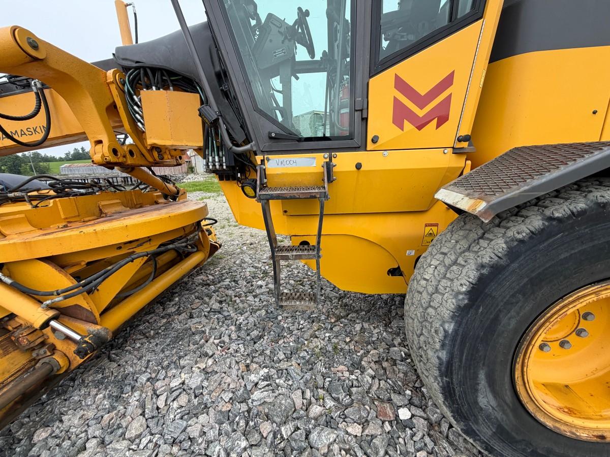 2013 Volvo G946B veihøvel med maskinstyring, frontskjær og midtblad