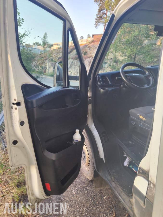 2018 Iveco Daily, 35S12AA aut, 228000km repobjekt/delebil