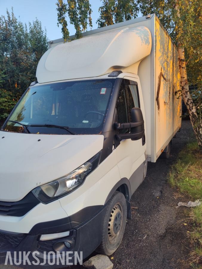 2018 Iveco Daily, 35S12AA aut, 228000km repobjekt/delebil
