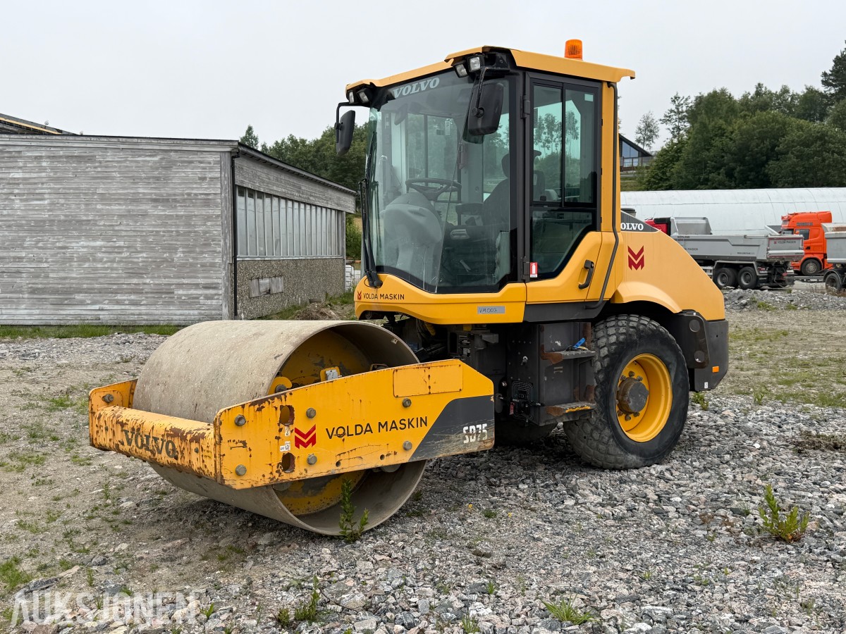 2015 Volvo SD75 Vals