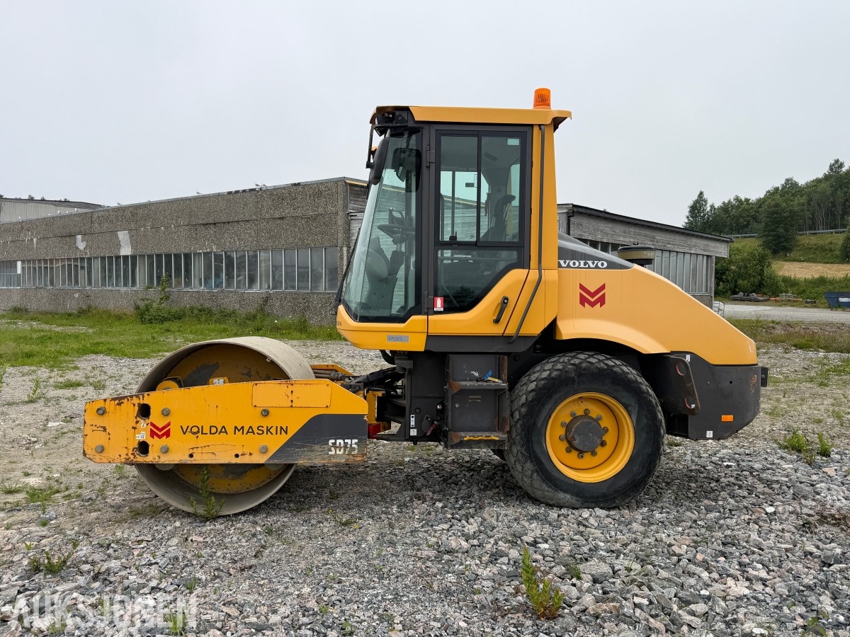 2015 Volvo SD75 Vals