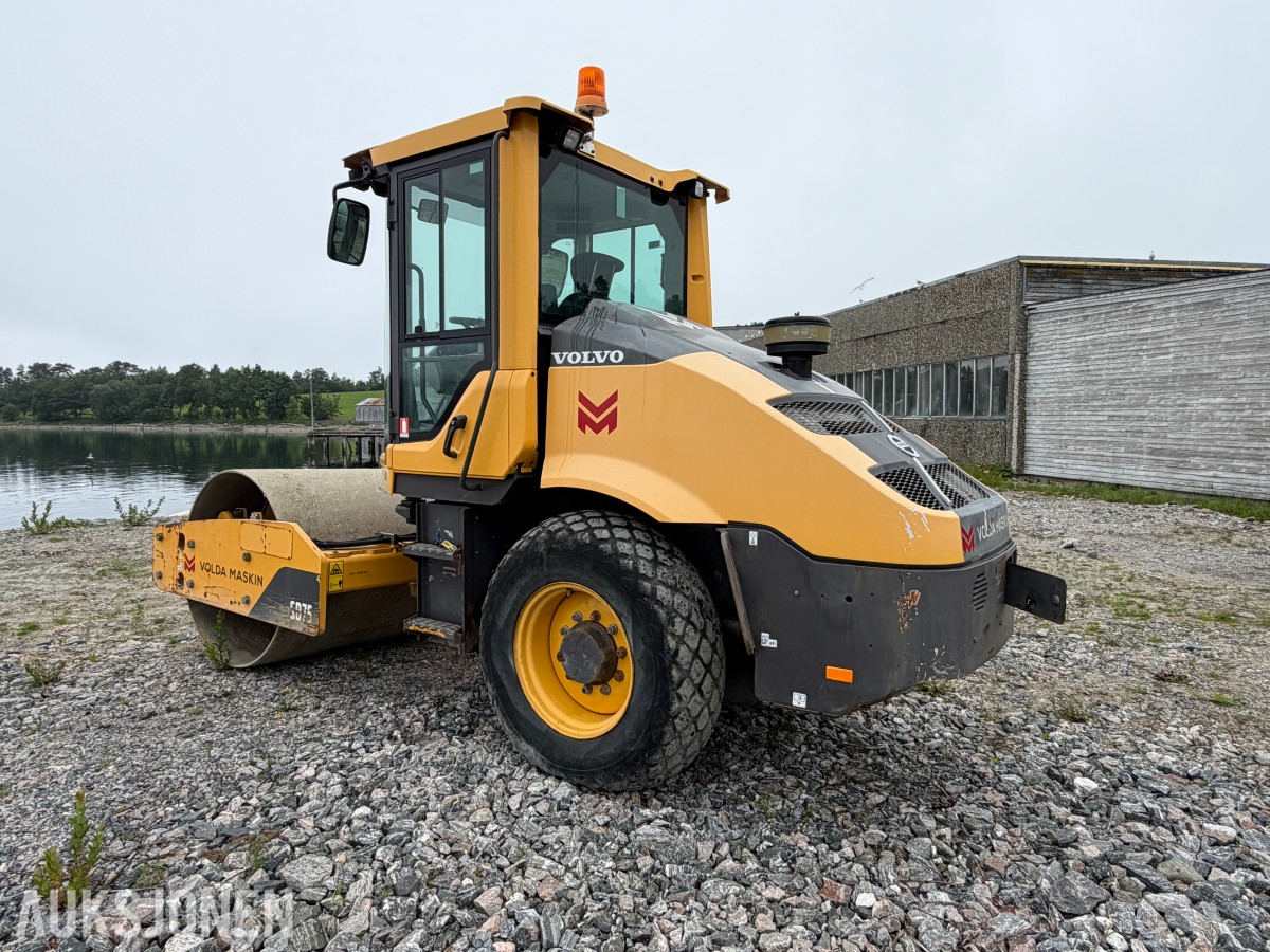 2015 Volvo SD75 Vals