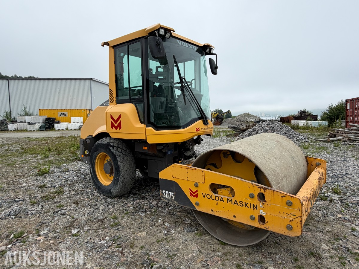 2015 Volvo SD75 Vals