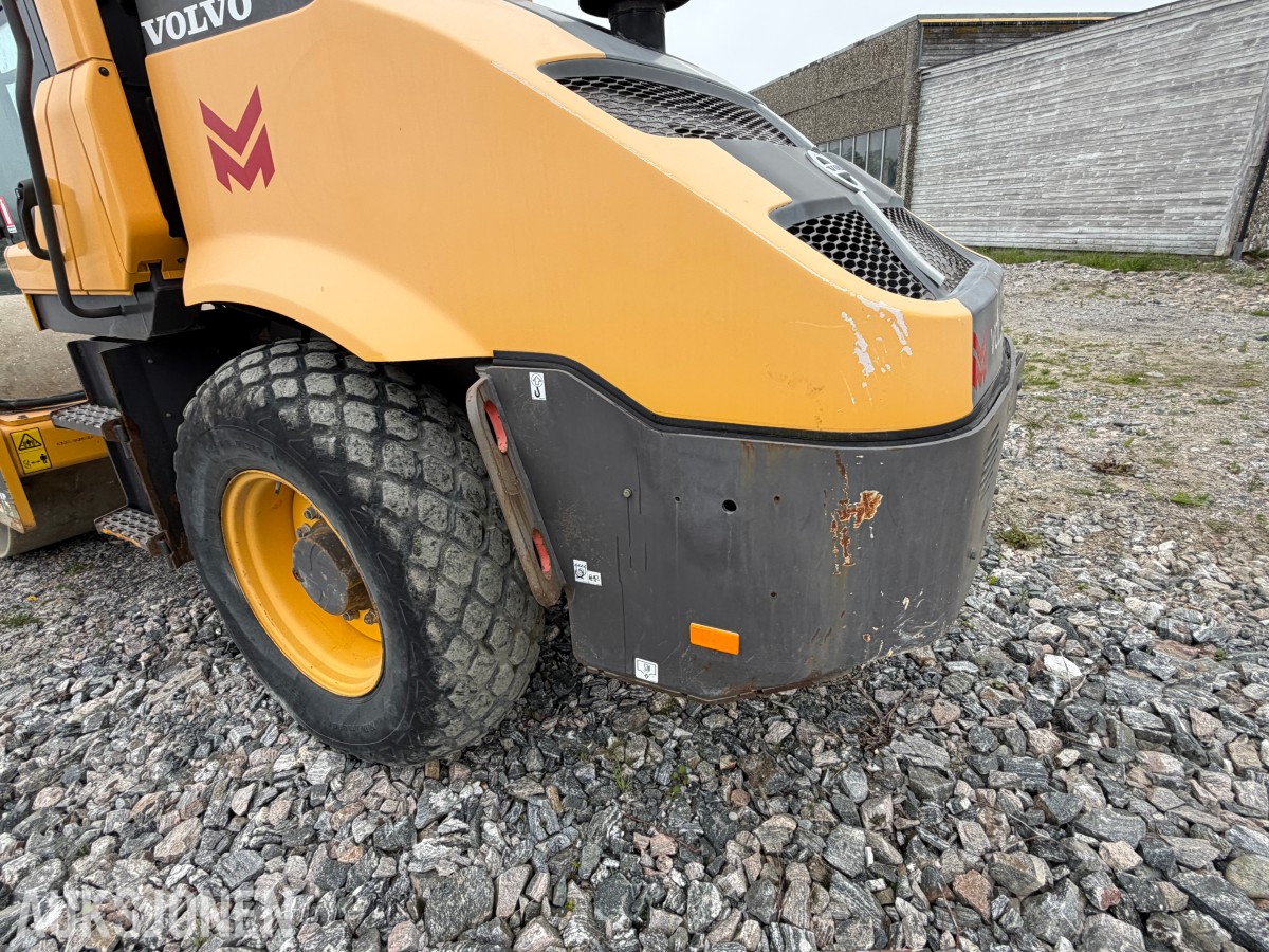 2015 Volvo SD75 Vals