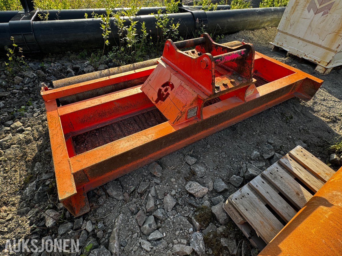Gigant GI-G3250 planeringsbjelke med komprimeringsvalse – S60 – 2019 modell