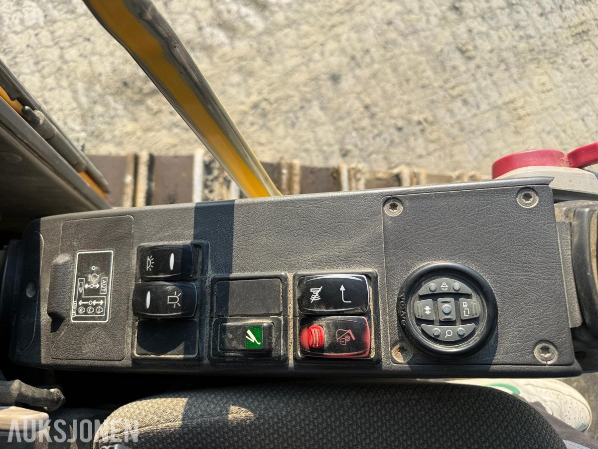 2007 Volvo EC210CL