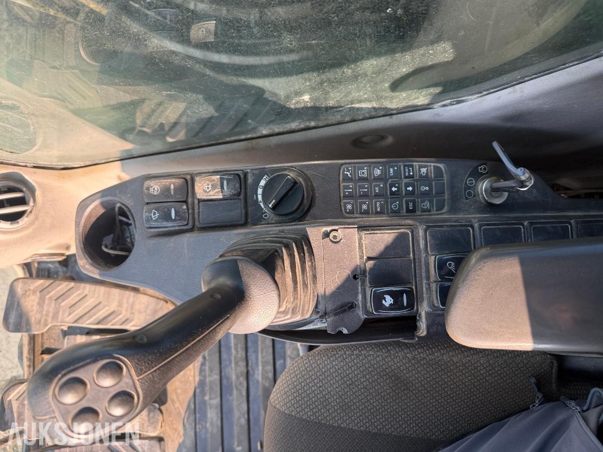 2007 Volvo EC210CL