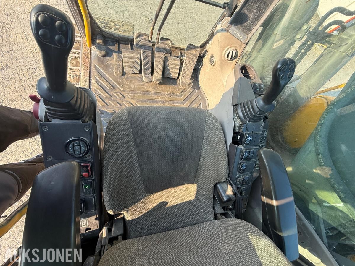 2007 Volvo EC210CL