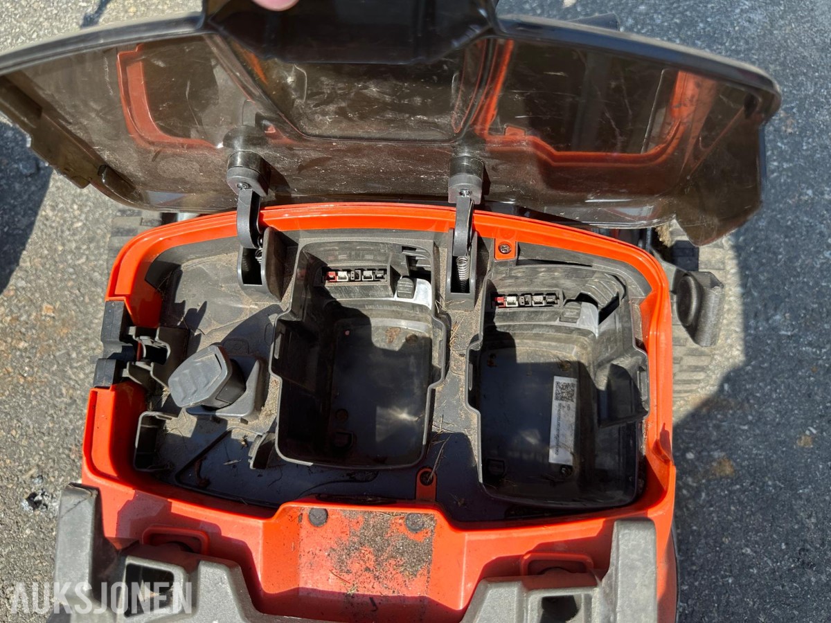 Husqvarna LB 548i – Batteridrevet gressklipper (første generasjon)