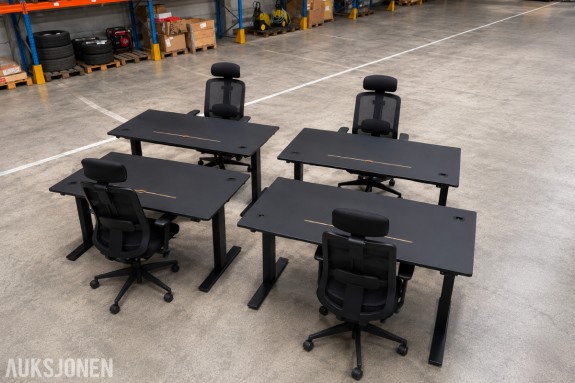 4 stk HÅG SoFi 7500 kontorstoler med 4 stk Swedstyle elektriske hev-/senk skrivebord 140 × 80 cm