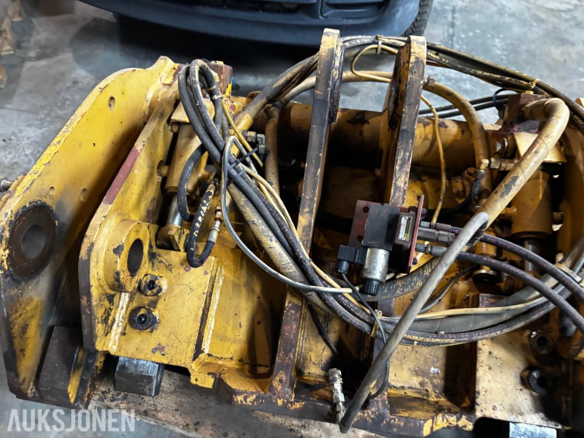 1999 GJERSTAD HURTIGFESTE MED KILEKOBLING – CAT 966F/F GH / HJULLASTER