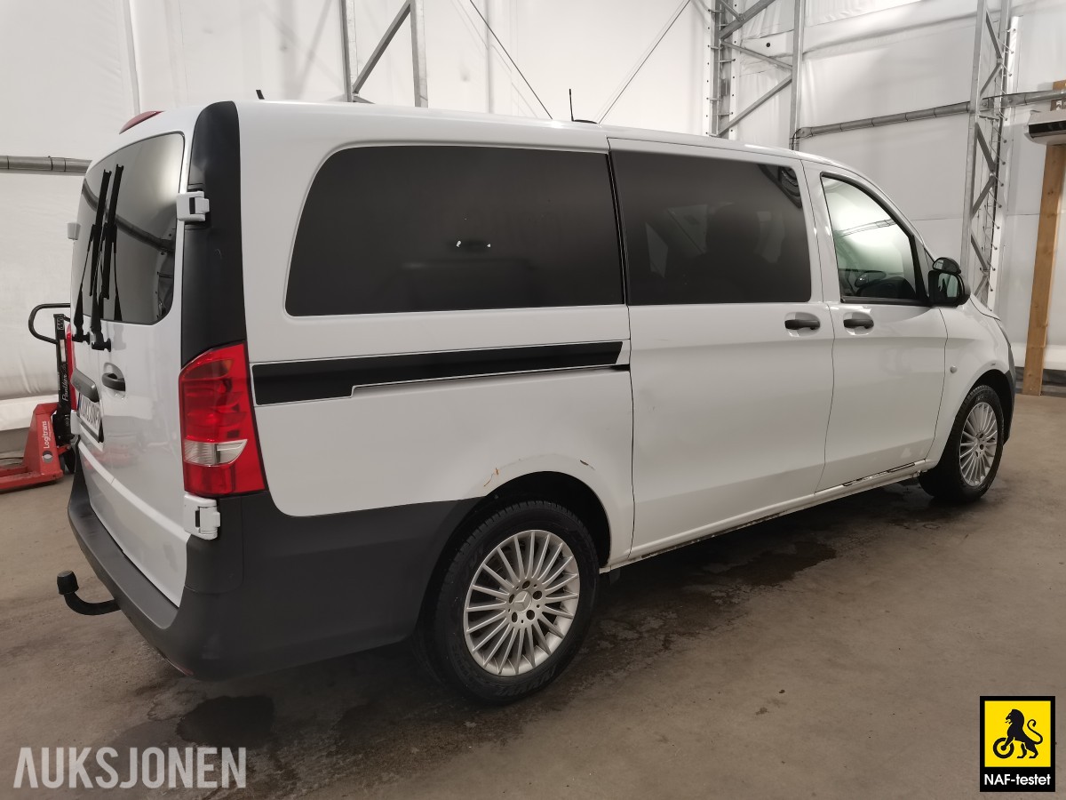 2019 Mercedes-Benz Vito 4MATIC AUTOMAT PERSONBIL HENGERFESTE INNREDNING VARMER