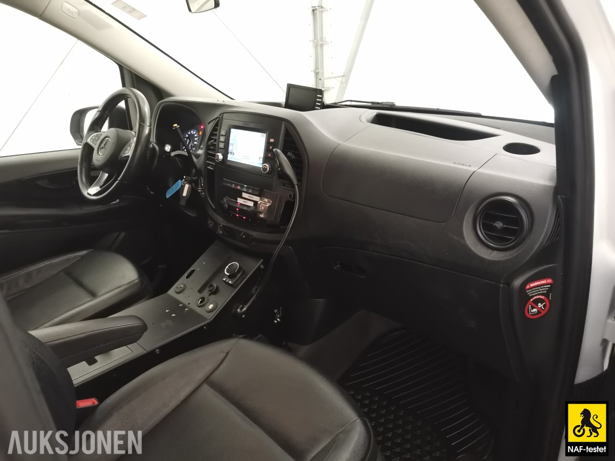 2019 Mercedes-Benz Vito 4MATIC AUTOMAT PERSONBIL HENGERFESTE INNREDNING VARMER