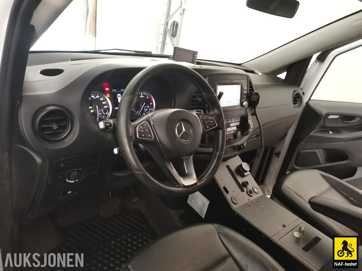 2019 Mercedes-Benz Vito 4MATIC AUTOMAT PERSONBIL HENGERFESTE INNREDNING VARMER