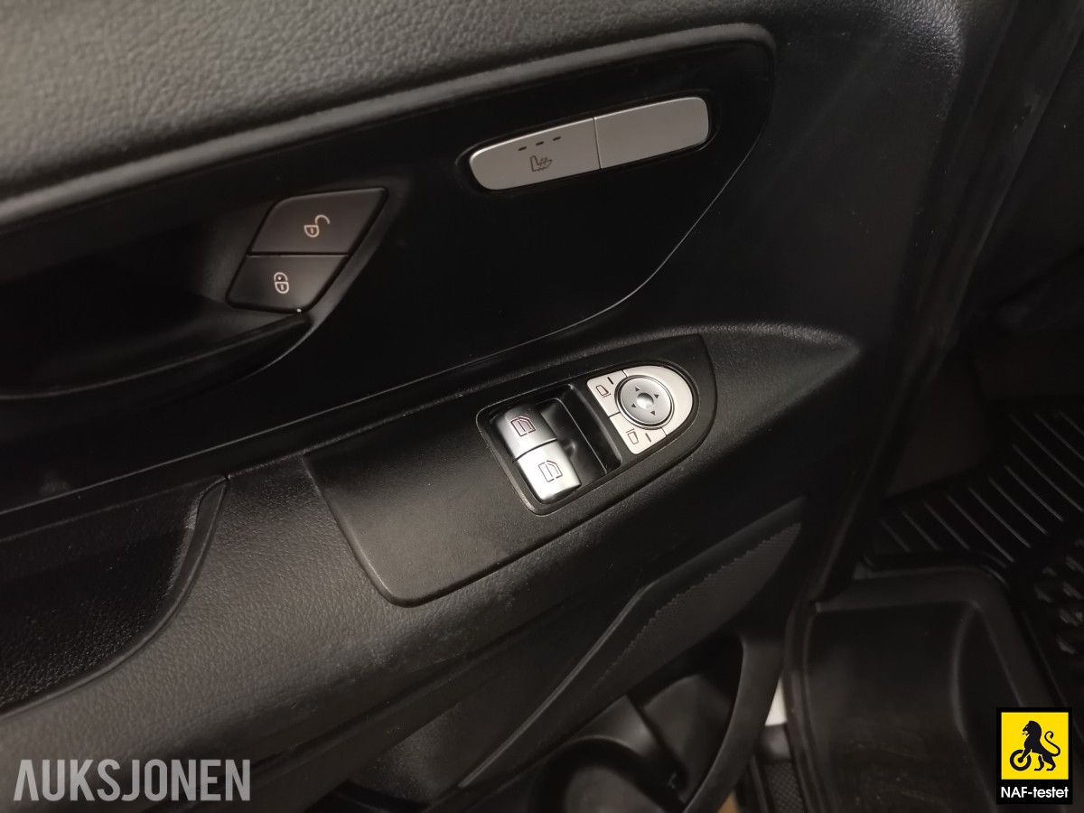 2019 Mercedes-Benz Vito 4MATIC AUTOMAT PERSONBIL HENGERFESTE INNREDNING VARMER