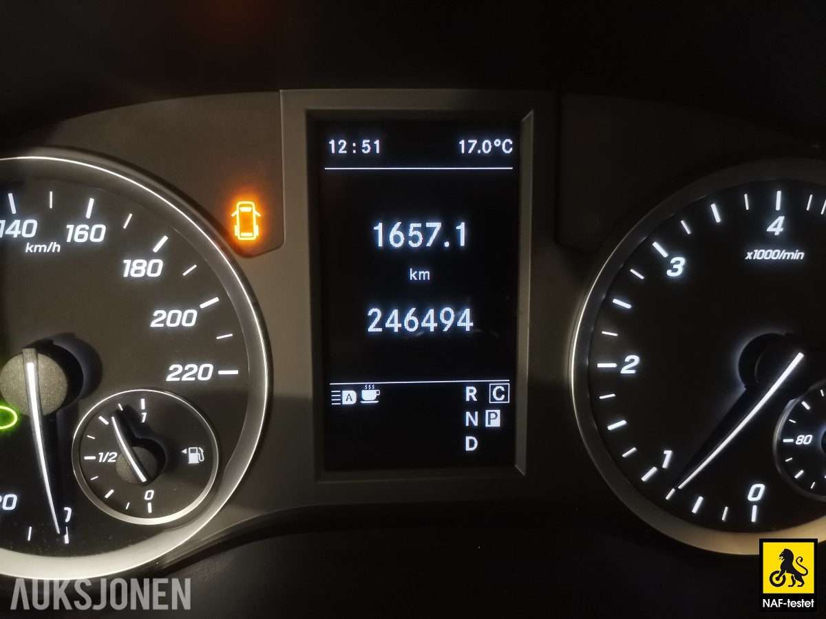 2019 Mercedes-Benz Vito 4MATIC AUTOMAT PERSONBIL HENGERFESTE INNREDNING VARMER