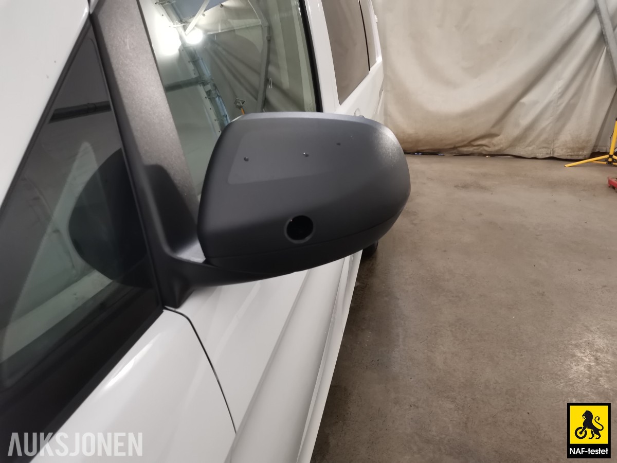 2019 Mercedes-Benz Vito 4MATIC AUTOMAT PERSONBIL HENGERFESTE INNREDNING VARMER