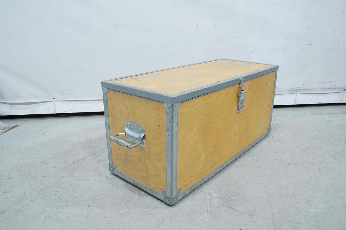 Dura-stilts, arbeidsbord, verktøykasser, håndverktøy