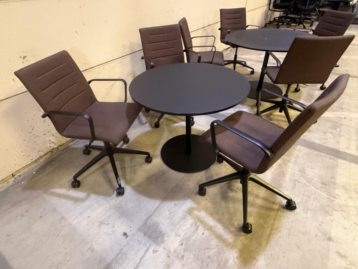 7 stk. LD Seating Oslo 227 konferansestoler og 2 møtebord