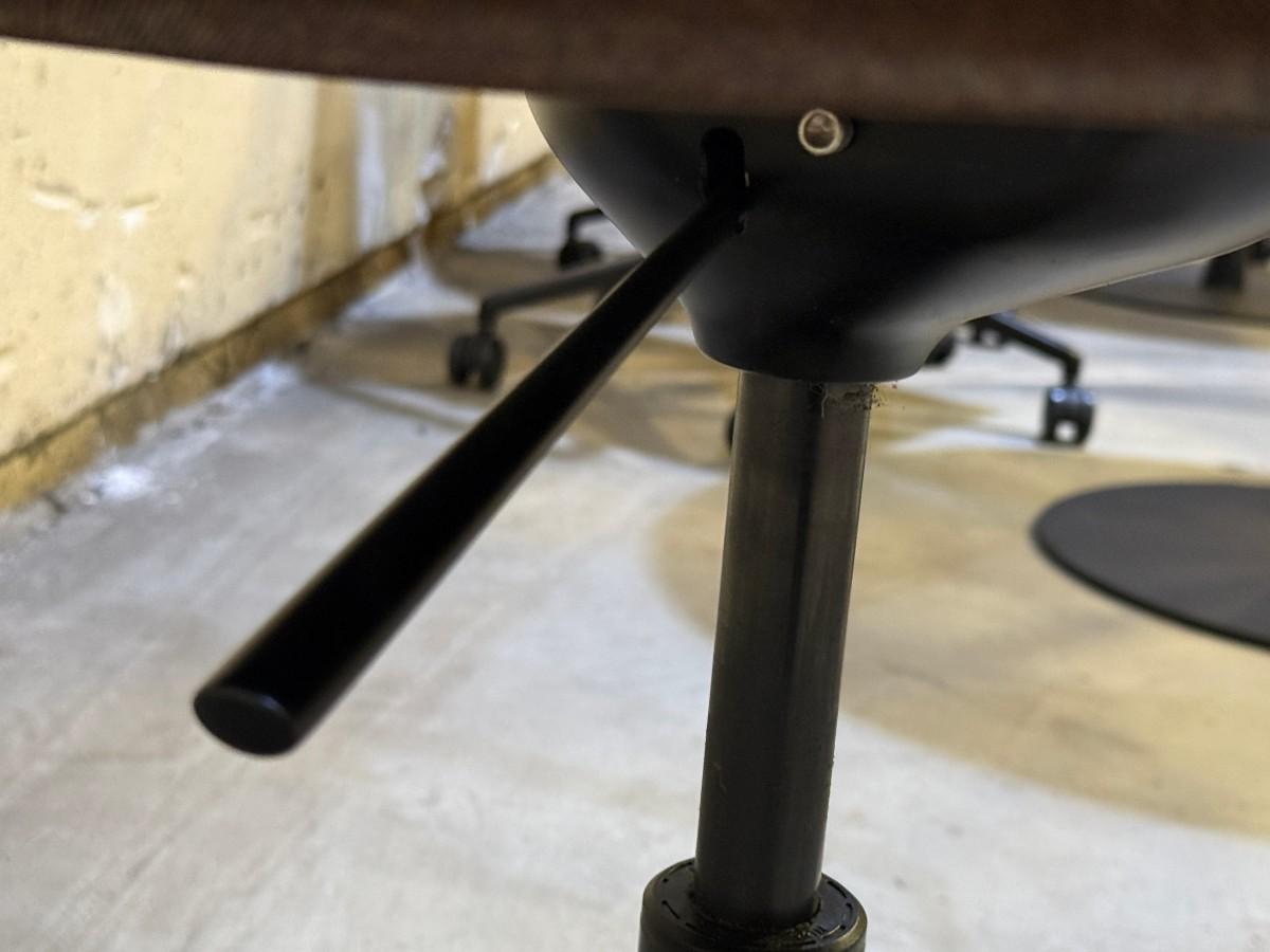 7 stk. LD Seating Oslo 227 konferansestoler og 2 møtebord