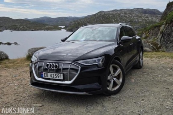 2020 Audi e-tron, 50 Advanced Business Quattro, 85000km