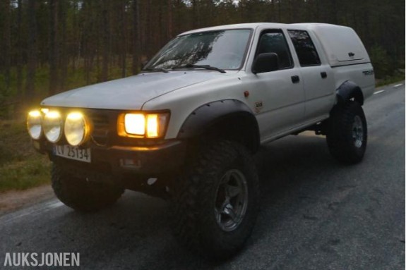 1996 Toyota HiLux 2.4D SR5 4x4