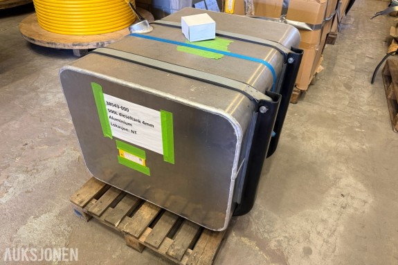 2023 Mercedes-Benz Dieseltank 500 ltr - aluminium - 4mm – ubrukt