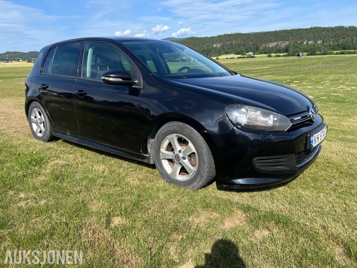 2013 Volkswagen Golf 1.6 Diesel 105hk Cruisekontroll EU ok til 11.2026