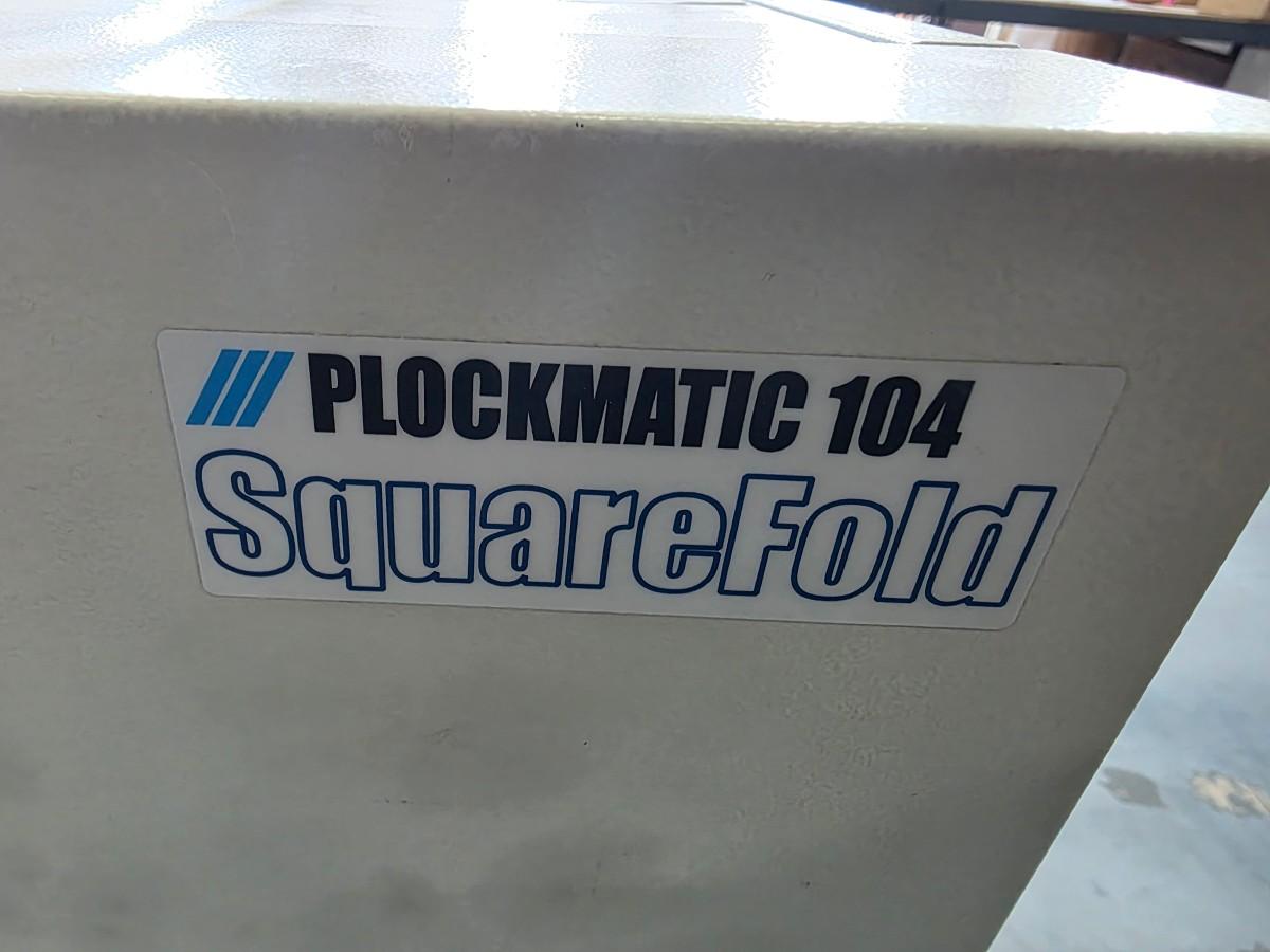 2002 Plockmatic PL104 SquareFold Firkantryggpresse for hefter