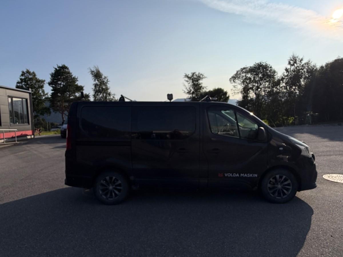 2015 Renault Trafic 1.6 D 140 HK HENGERFESTE CRUISE S+V