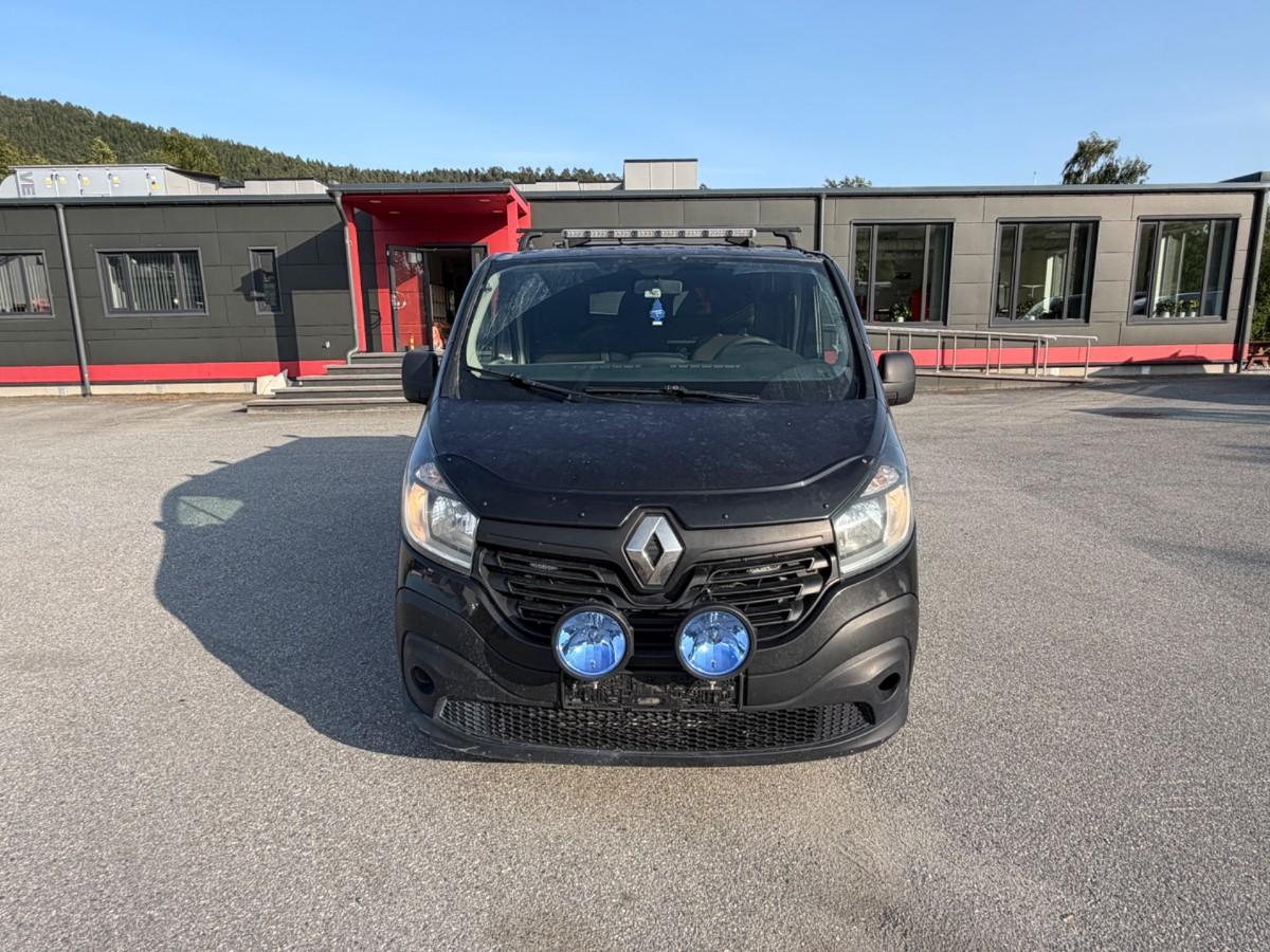 2015 Renault Trafic 1.6 D 140 HK HENGERFESTE CRUISE S+V