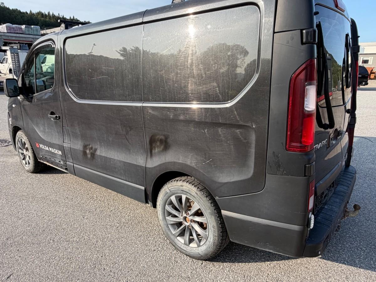 2015 Renault Trafic 1.6 D 140 HK HENGERFESTE CRUISE S+V