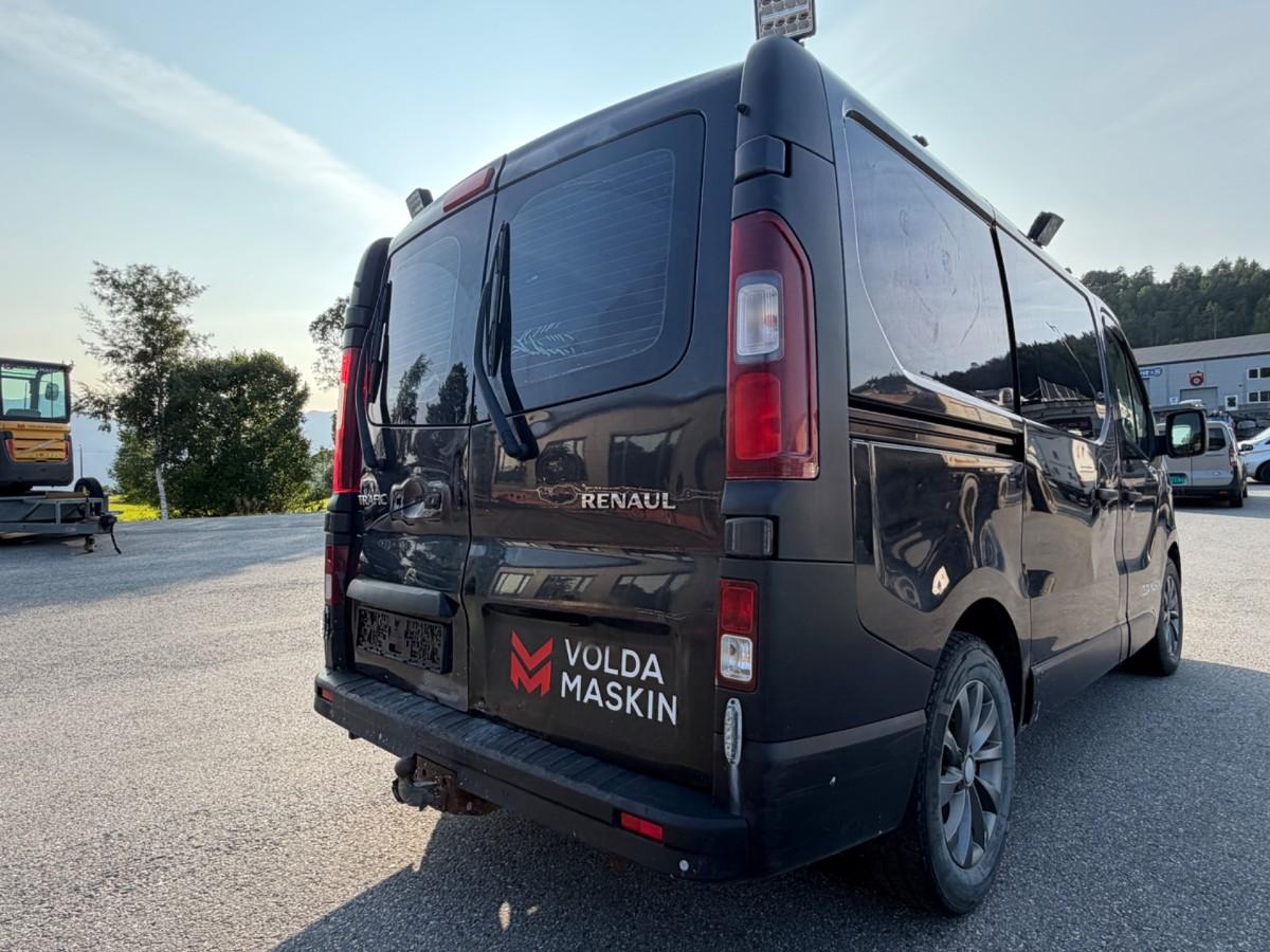 2015 Renault Trafic 1.6 D 140 HK HENGERFESTE CRUISE S+V