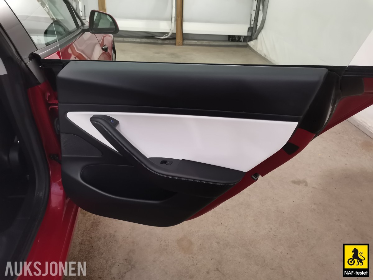 2020 Tesla Model 3 PERFORMANCE AWD VARMEPUMPE PANORAMA