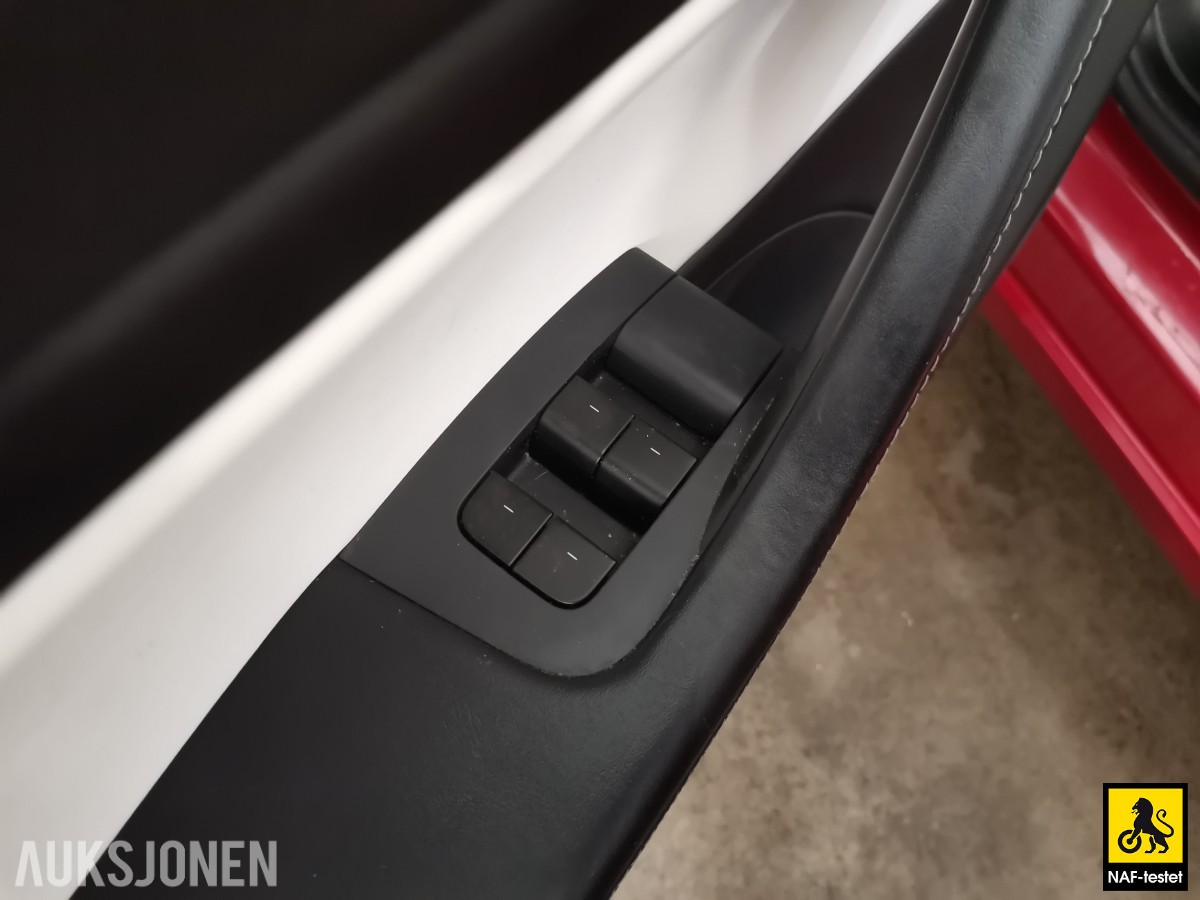 2020 Tesla Model 3 PERFORMANCE AWD VARMEPUMPE PANORAMA