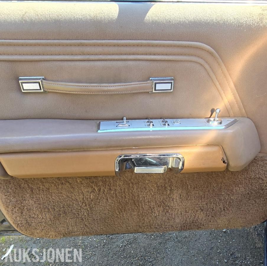1986 Ford LTD Crown Victoria