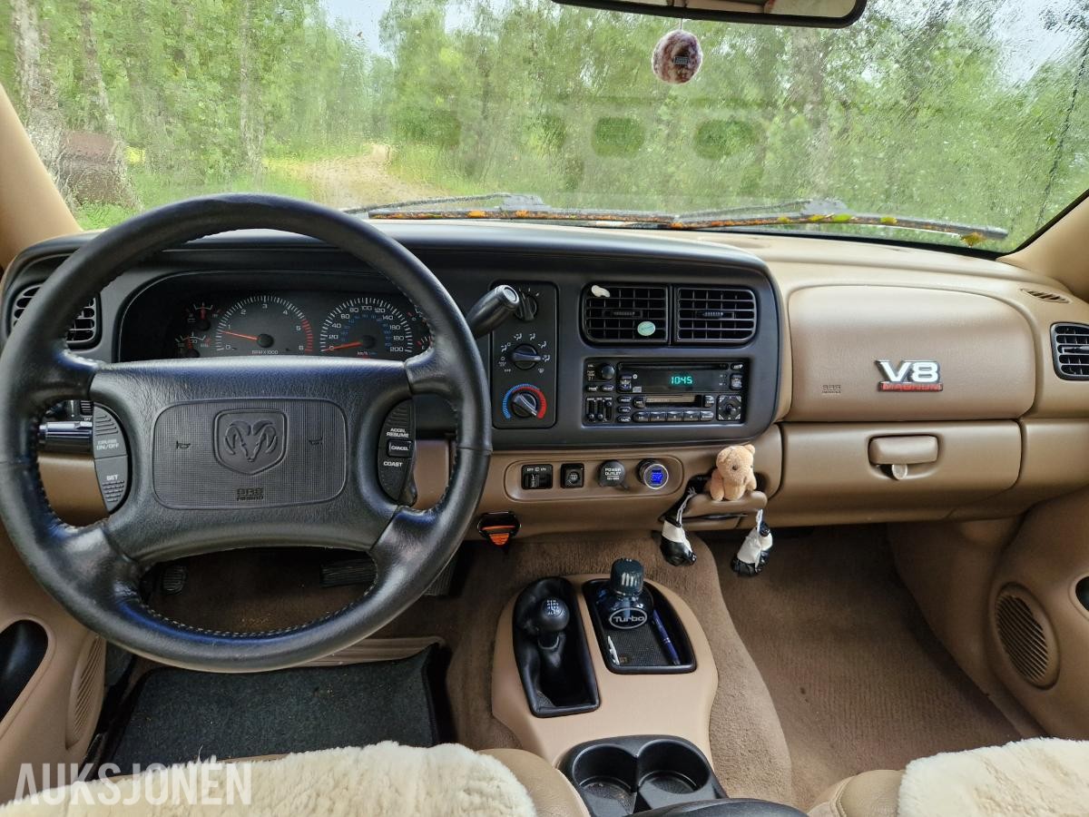 1999 Dodge Durango 5.9 V8 4WD Reparasjonsobjekt